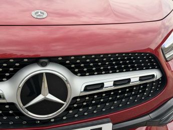 MERCEDES-BENZ GLA Gla 200 Amg Line Executive 5Dr Auto