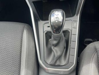 VOLKSWAGEN POLO 1.0 Tsi Life 5Dr Dsg