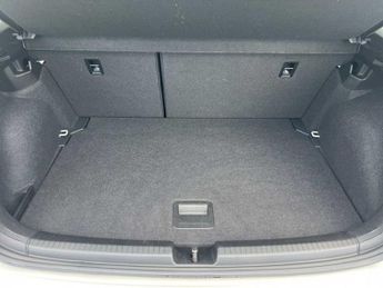 VOLKSWAGEN POLO 1.0 Tsi Life 5Dr Dsg