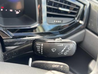 VOLKSWAGEN POLO 1.0 Tsi Life 5Dr Dsg