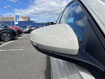 VOLKSWAGEN POLO 1.0 Tsi Life 5Dr Dsg