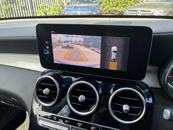 MERCEDES-BENZ GLC COUPE Glc 300 4Matic Amg Line 5Dr 9G-Tronic