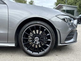 MERCEDES-BENZ CLA Cla 250E Amg Line Premium + Night Ed 4Dr Tip Auto