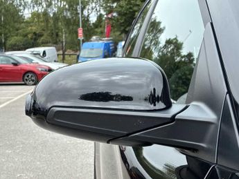 HYUNDAI KONA 1.6 Gdi Hybrid Se Connect 5Dr Dct