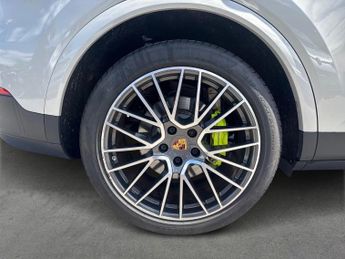 PORSCHE CAYENNE 3.0 V6 E-Hybrid 17.9Kwh Suv 5Dr Petrol Plug-In Hybrid Tiptronics