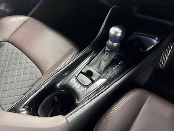 TOYOTA C-HR 1.8 Vvt-H Excel Suv 5Dr Petrol Hybrid Cvt Euro 6 (S/S) (122 Ps)