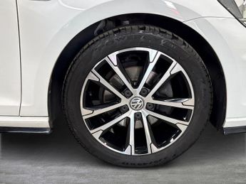VOLKSWAGEN GOLF 1.5 Tsi Evo Gpf R-Line Hatchback 5Dr Petrol Dsg Euro 6 (S/S) (15