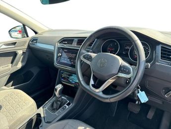 VOLKSWAGEN TIGUAN 2.0 Tdi Life Suv 5Dr Diesel Dsg Euro 6 (S/S) (150 Ps)