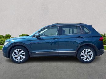 VOLKSWAGEN TIGUAN 2.0 Tdi Life Suv 5Dr Diesel Dsg Euro 6 (S/S) (150 Ps)