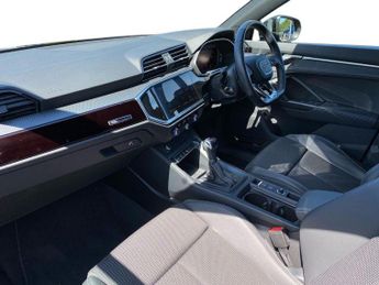 AUDI Q3 2.0 Tdi 35 Black Edition Suv 5Dr Diesel S Tronic Euro 6 (S/S) (1