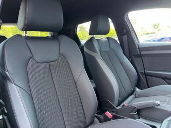 AUDI A1 30 Tfsi Black Edition 5Dr S Tronic