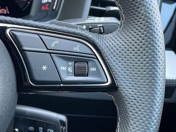 AUDI A1 30 Tfsi Black Edition 5Dr S Tronic