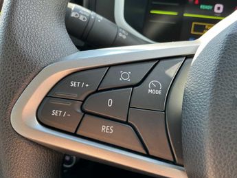 DACIA SPRING 24Kwh Extreme 100 75Kw 5Dr Auto
