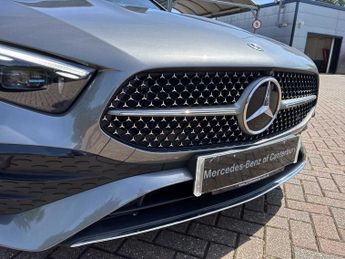 MERCEDES-BENZ A CLASS A200 Amg Line Premium Plus 4Dr Auto