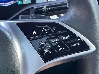 MERCEDES-BENZ EQE Eqe 350 4Matic 215Kw Business Class 89Kwh 5Dr Auto