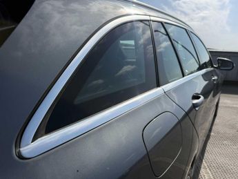 MERCEDES-BENZ C CLASS C220D Amg Line 5Dr 9G-Tronic