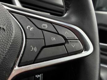 RENAULT CAPTUR 1.6 E-Tech Full Hybrid 145 Techno 5Dr Auto