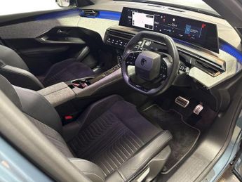PEUGEOT 5008 73Kwh Gt Suv 5Dr Electric Auto (210 Ps)