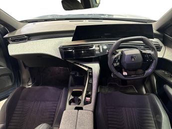 PEUGEOT 5008 73Kwh Gt Suv 5Dr Electric Auto (210 Ps)