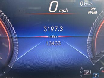 MERCEDES-BENZ GLA Gla 180 Amg Line Premium 5Dr Auto