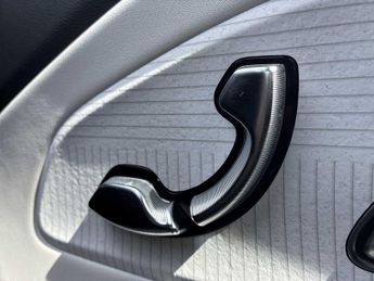 MERCEDES-BENZ CLA Cla 250+ 200Kw Eq Amg Line Prem Ed 85Kwh 4Dr Auto