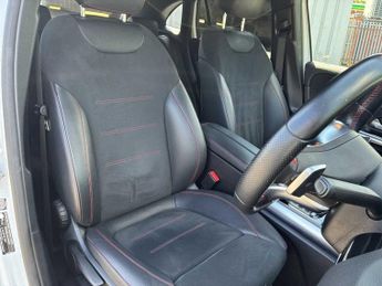 MERCEDES-BENZ GLA Gla 200 Amg Line Premium 5Dr Auto