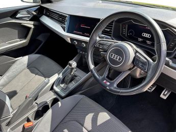 AUDI A1 1.0 Tfsi 30 S Line Sportback 5Dr Petrol S Tronic Euro 6 (S/S) (1
