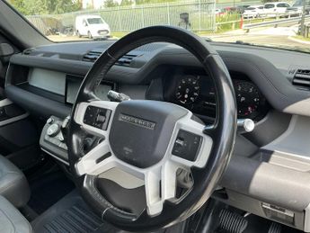LAND ROVER DEFENDER 3.0 D300 Hard Top Se Auto [3 Seat]
