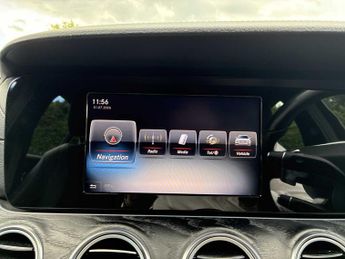 MERCEDES-BENZ E CLASS E220D Amg Line 5Dr 9G-Tronic