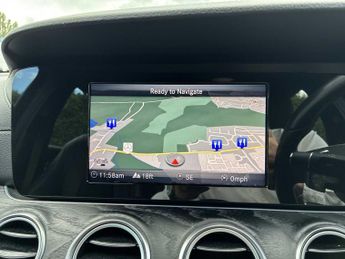 MERCEDES-BENZ E CLASS E220D Amg Line 5Dr 9G-Tronic