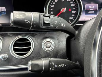 MERCEDES-BENZ E CLASS E220D Amg Line 5Dr 9G-Tronic