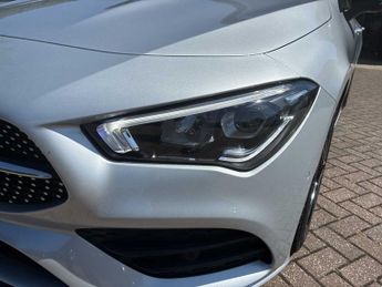 MERCEDES-BENZ CLA Cla 180 Amg Line Premium 4Dr Tip Auto