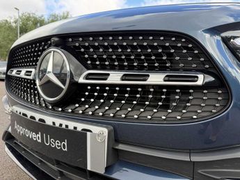 MERCEDES-BENZ GLA Gla 220D 4Matic Amg Line Prem + Night Ed 5Dr Auto
