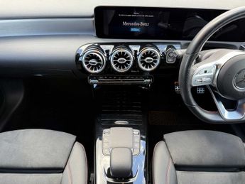 MERCEDES-BENZ A CLASS A180D Amg Line Premium Plus 5Dr Auto