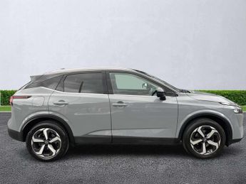 NISSAN QASHQAI 1.3 Dig-T Mh 158 N-Connecta 5Dr Xtronic