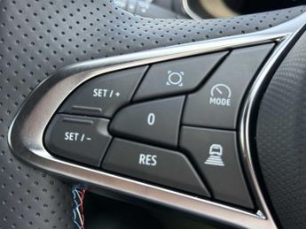 RENAULT CAPTUR 1.8 E-Tech Full Hybrid 160 Esprit Alpine 5Dr Auto