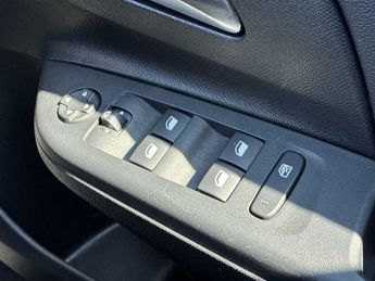 VAUXHALL CORSA 100Kw Gs 50Kwh 5Dr Auto [11Kwch]