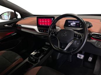 VOLKSWAGEN ID.4 Pro Performance 77Kwh Life Suv 5Dr Electric Auto (204 Ps)