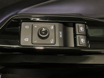 VOLKSWAGEN ID.4 Pro 77Kwh Match Suv 5Dr Electric Auto 4Motion (286 Ps)