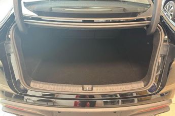 BYD SEAL 6 1.5 Dm-I Boost 4Dr E-Cvt