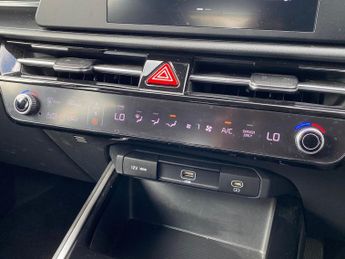 KIA NIRO 1.6 Gdi Hybrid 2 5Dr Dct