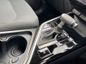 KIA NIRO 1.6 Gdi Hybrid 2 5Dr Dct