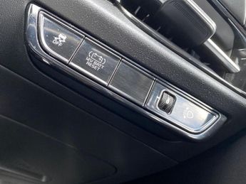KIA NIRO 1.6 Gdi Hybrid 2 5Dr Dct