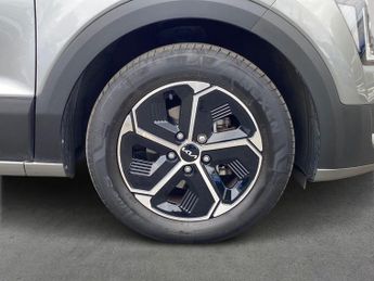 KIA NIRO 1.6 Gdi Hybrid 2 5Dr Dct