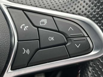 RENAULT ARKANA 1.6 E-Tech Hybrid 145 R.S. Line 5Dr Auto