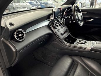 MERCEDES-BENZ GLC Glc 220D 4Matic Amg Line 5Dr 9G-Tronic