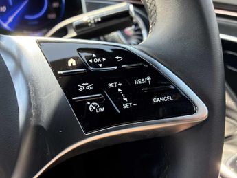 MERCEDES-BENZ EQE Eqe 350+ 215Kw Sport Edition 96Kwh 4Dr Auto