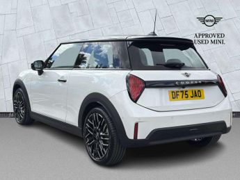 MINI COOPER 2.0 S Exclusive 3Dr Auto