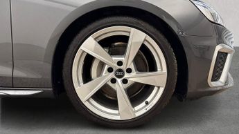 AUDI A4 2.0 Tfsi 40 S Line Estate 5Dr Petrol S Tronic Euro 6 (S/S) (204 