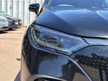 MERCEDES-BENZ EQE 500 4Matic 300Kw Amg Line Edition 96Kwh 5Dr Auto